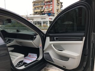Porsche Panamera 2018 TURBO S 680HP HYBRID PANORAMA-thumb-11