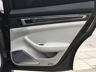 Porsche Panamera 2018 TURBO S 680HP HYBRID PANORAMA-thumb-39