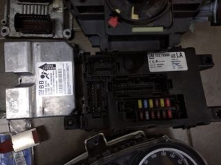 Opel corsa D 1.2 Set