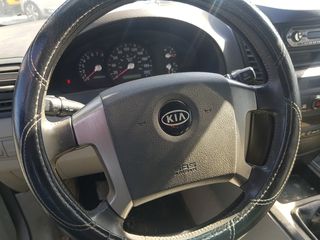 Kia Sorento 2006-thumb-16