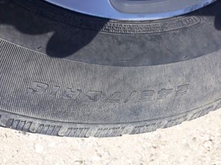 VOLKSWAGEN   AMAROK  2012-thumb-1