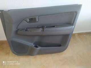 TOYOTA HILUX 2006-2010 ΕΜΠΡΟΣ ΔΕΞΙΑ ΤΑΠΕΤΣΑΡΙΑ ΜΑΥΡΗ