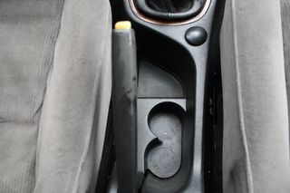 Κονσόλα Χειρόφρενου Peugeot 307 ’02 Προσφορά.