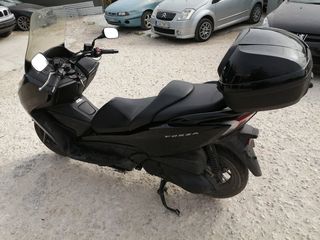 Honda Forza 300 2013-thumb-4