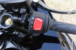 Suzuki GSXR 1300 Hayabusa 2026 M4,GEN3,ΚΑΙΝΟΥΡΓΙΟ,Stapountzis-thumb-26