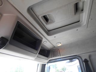 Καρότσα Κουρτίνα DAF 2015 LF 250   EURO-6-thumb-52