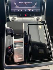 Audi Q8 2022 S LINE-thumb-16