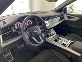 Audi Q8 2022 S LINE-thumb-13