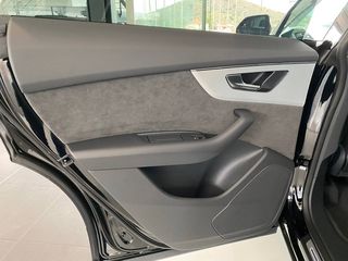 Audi Q8 2022 S LINE-thumb-28