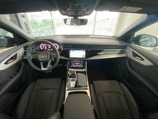 Audi Q8 2022 S LINE-thumb-14