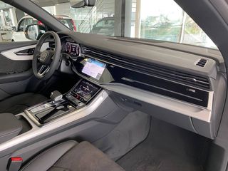 Audi Q8 2022 S LINE-thumb-18