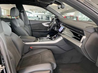 Audi Q8 2022 S LINE-thumb-20
