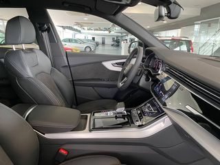Audi Q8 2022 S LINE-thumb-26