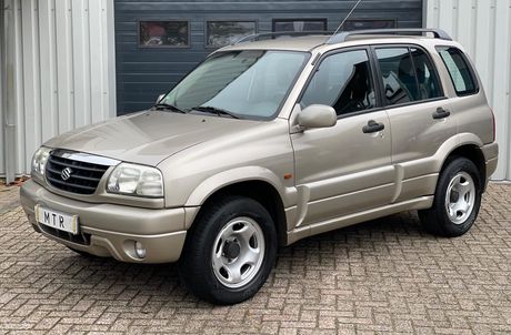 Suzuki Grand Vitara '00 ΑΓΟΡΑΖΩ ΟΛΑ ΤΑ ΜΟΝΤΕΛΑ 2.0i