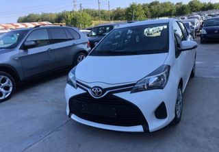 Toyota Yaris 2012-2016-thumb-4