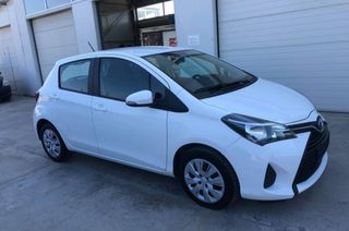 Toyota Yaris 2012-2016-thumb-5