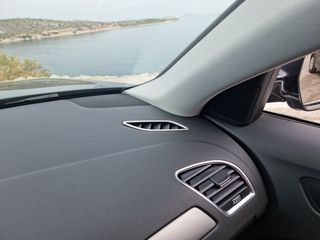 Audi A4 2013 Facelift, Business Edition-thumb-13