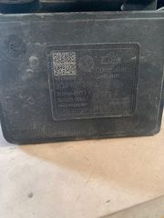 VW Golf 7 2013-2019 Μονάδα ABS -thumb-2