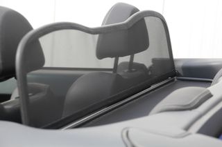 Ανεμοθώρακας  Εκτροπέας ανέμου ( Wind Deflector ) Mitsubishi Colt CZC (Typ Z3B) 06-09 . Cambrio  Καινούργιο.