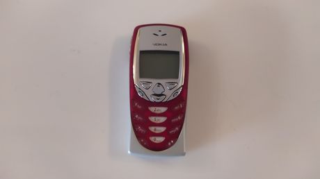 Nokia 8310