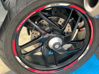Ducati Multistrada 1200 S 2014-thumb-43