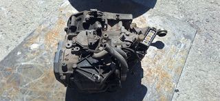 Renault Kangoo '01 1.4cc Αυτοματο σασμαν 400€/Πόρτες πλαϊνές 80€ και πισω 100€
