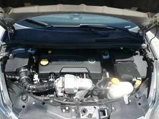 Opel Corsa 2014 1.3 CDTI  TURBO DIESEL -thumb-9