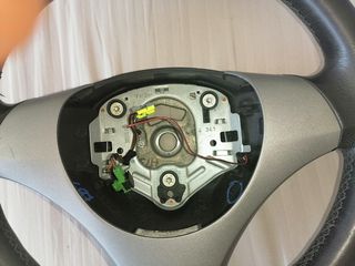 Πωλείται τιμόνι από bmw e87-thumb-4