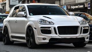 CAYENNE 957 WIDE BODY LOOK MANSORY CUSTOMIZED-thumb-2