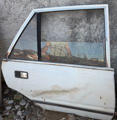 PEUGEOT 305 ΠΟΡΤΕΣ ΠΙΣΩ ΜΠΑΜΠΟΥΡΗΣ