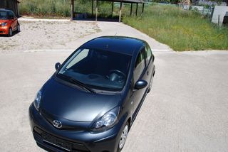 Toyota Aygo 2013 AYTOMATO F1 !!!!!!-thumb-7