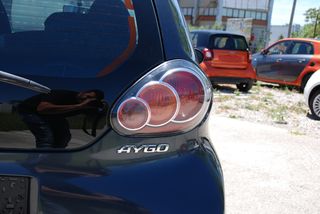 Toyota Aygo 2013 AYTOMATO F1 !!!!!!-thumb-8