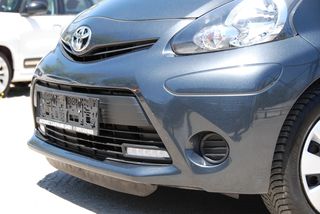 Toyota Aygo 2013 AYTOMATO F1 !!!!!!-thumb-12
