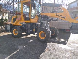 Builder loader with tires '23 FORLOAD MACAO XK200F