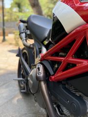 Ducati Monster 796 2010-thumb-73