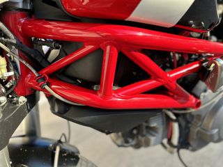 Ducati Monster 796 2010-thumb-54