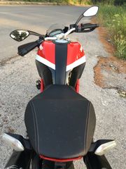 Ducati Monster 796 2010-thumb-15