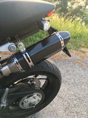 Ducati Monster 796 2010-thumb-16