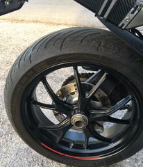 Ducati Monster 796 2010-thumb-26