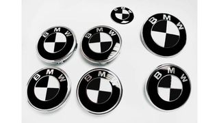  Αυτοκόλλητο Έμβλημα Καπάκι με Λογότυπο BMW Μαύρο Γυαλιστερό Τάσσι 56mm 