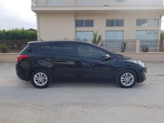Hyundai i 30 2013 1.6 DIESEL-thumb-6