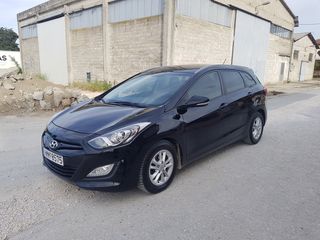 Hyundai i 30 2013 1.6 DIESEL-thumb-1
