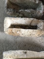 Πέτρινες παλιές γούρνες, για βρύση, για εντοίχιση, για χρήση, για διακόσμηση, οικοδομικά αρχιτεκτονικά υλικά σε διάφορα σχέδια, μεγέθη και τιμές ... τηλέφωνο για συνεννόηση....-thumb-10