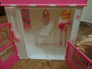 Barbie σταυλος-thumb-2