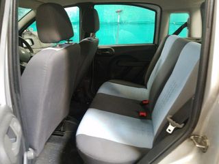 Fiat panda 2008-thumb-2