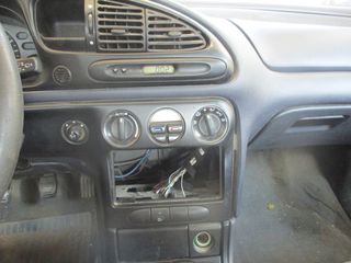 Ταμπλό Ford Mondeo '98-thumb-1