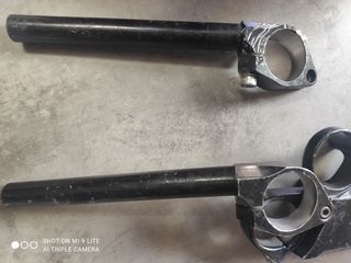 CLIP ONS ΔΥΟ  ΑΡΙΣΤΕΡΑ   ΓΙΑ YAMAHA R6 5EB  98-99-00