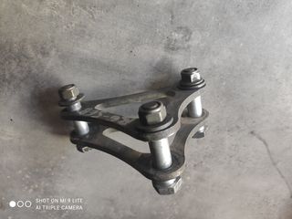 ΒΑΣΗ ΚΙΝΗΤΗΡΑ ΓΙΑ  YAMAHA R6  98-99-00 