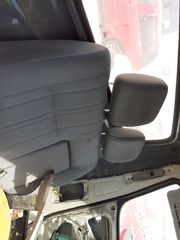 Toyota Hiace -thumb-8