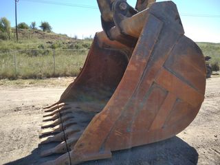 Εκσκαφέας Με Ερπύστριες CAT 2002 385BME-thumb-19